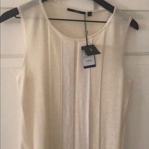 Boss top. Tone on tone.